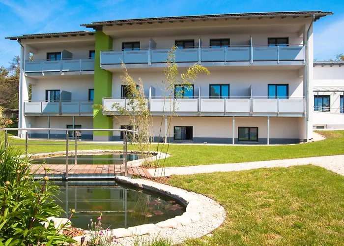 Gaestehaus Am Reisberg Hotel *